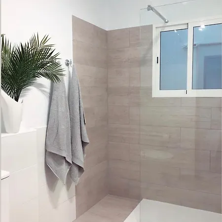 شقة Isamena